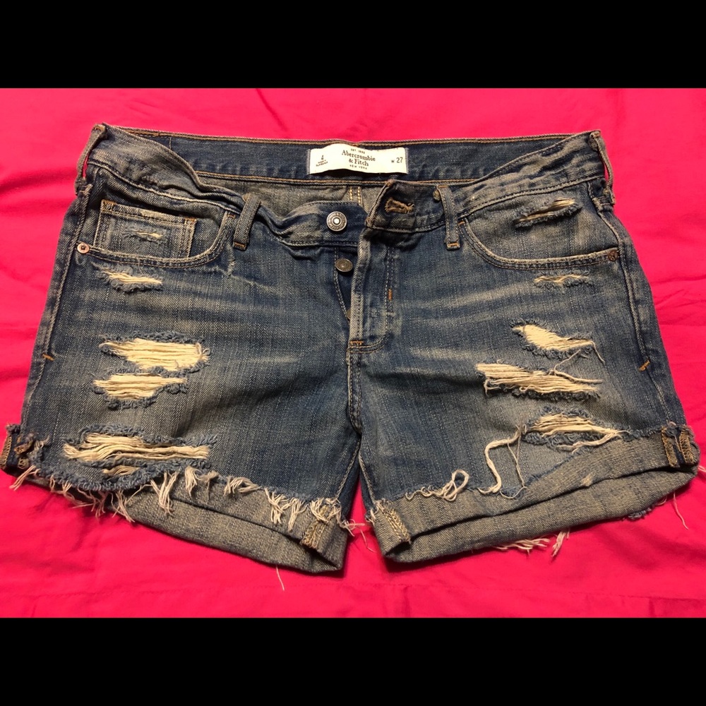 A & F distresses Jean Shorts size 4